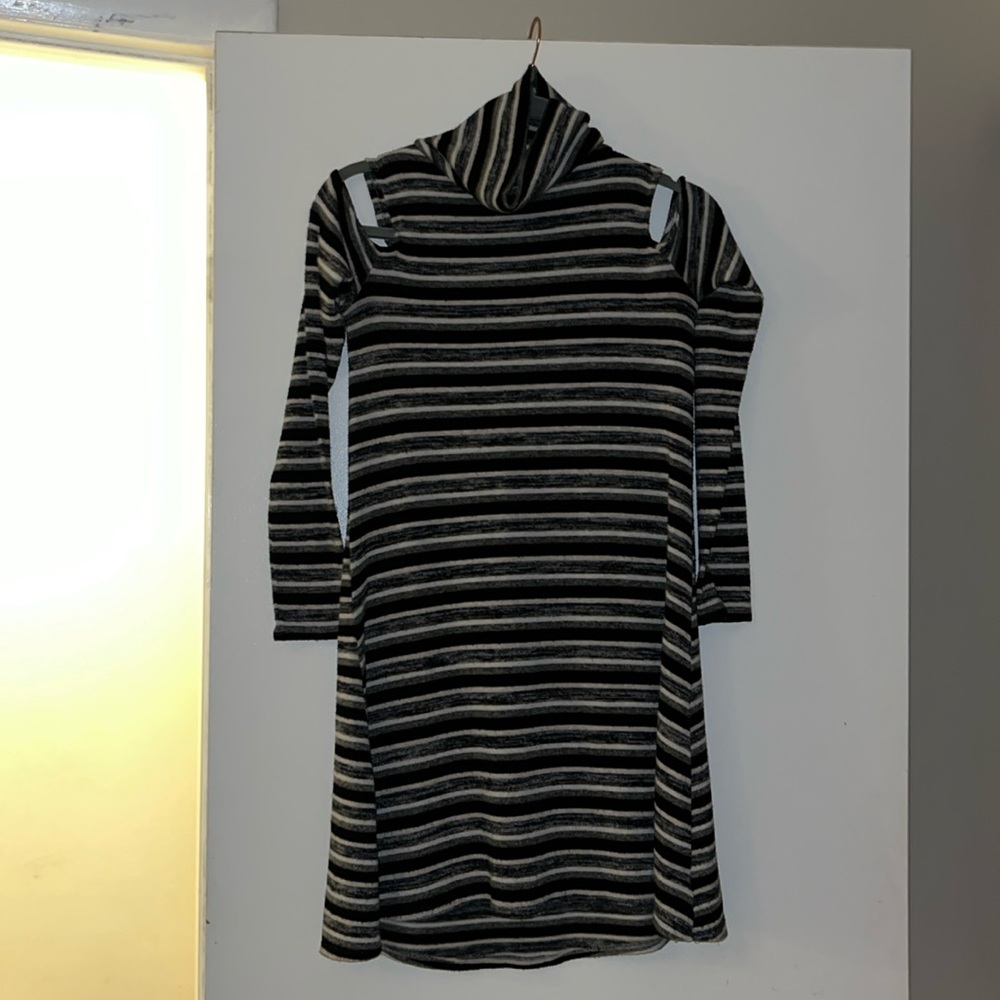 Women’s Soft & Sexy AE dress